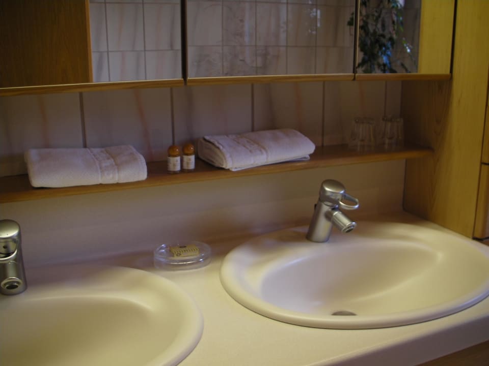 Badezimmer im Appartement Appartements Haus Olympia