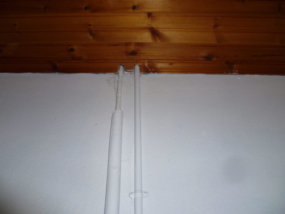 Badezimmer ist nicht sauber Hotel Dedalos Beach