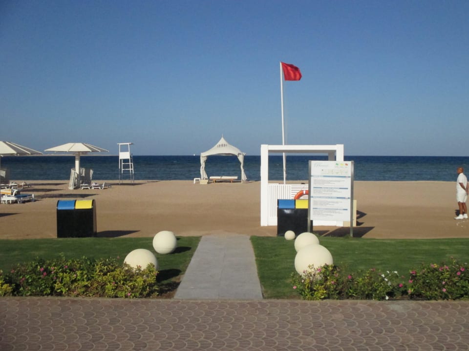 Weg zum Stgrand Premier Le Reve Hotel & Spa