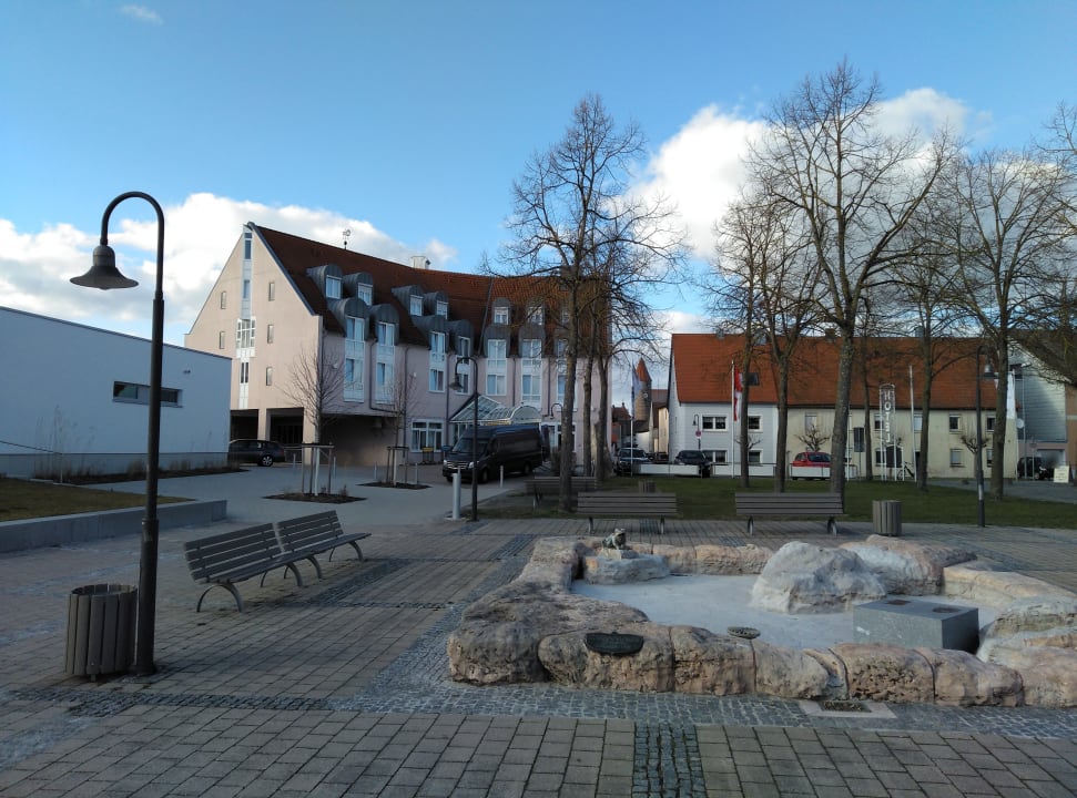 Außenansicht Parkhotel Altmühltal