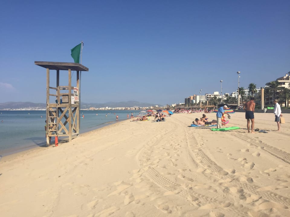 Wunderschöner Strand  Hotel Cosmopolitan