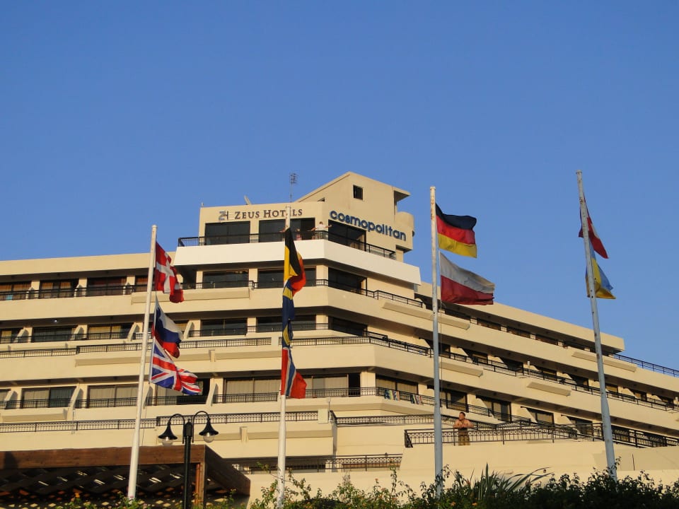 Na zewnątrz cacy !!! Sol Cosmopolitan Rhodes