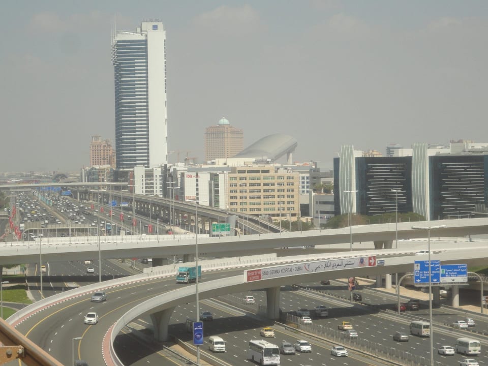 Blick vom Pool Two Seasons Hotel & Apartments