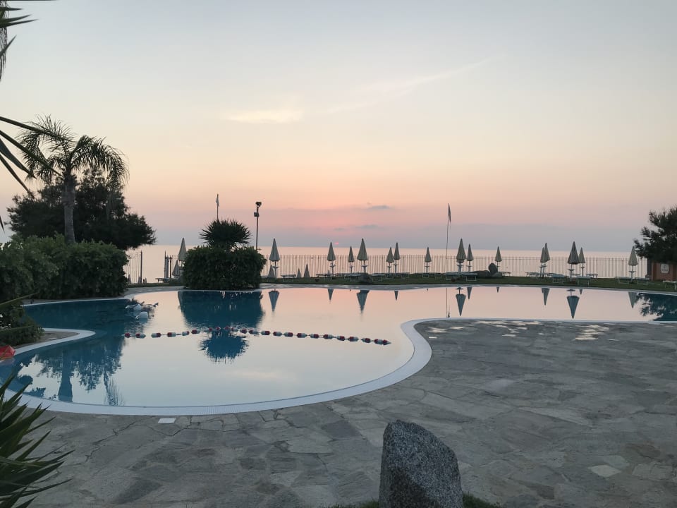 Pool BV Borgo del Principe