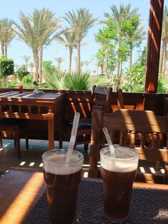 Cola-Bier kannten sie zwar noch nicht, aber jetzt Riviera Aqua Park Resort