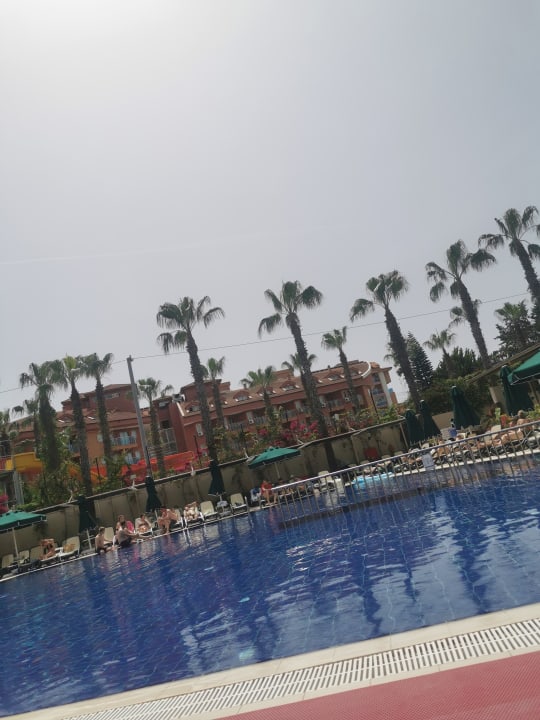 Pool Can Garden Resort