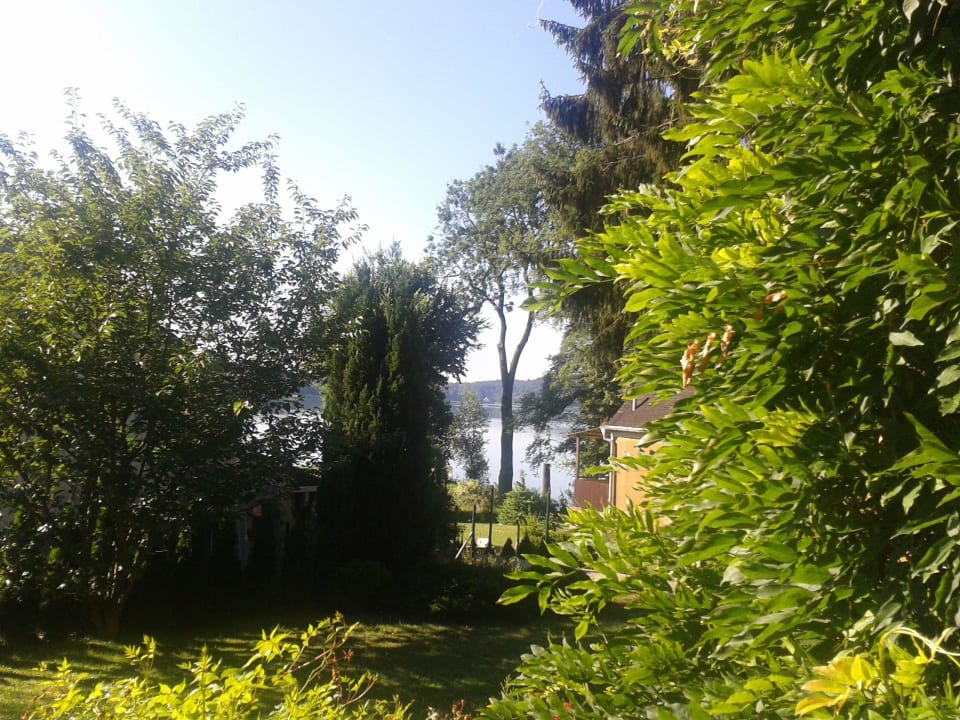 Von der unteren Terrasse  Hotel Johst am See Bollersdorf