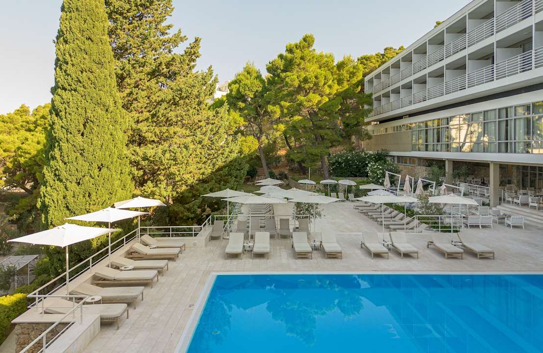 Pool Bluesun Hotel Maestral