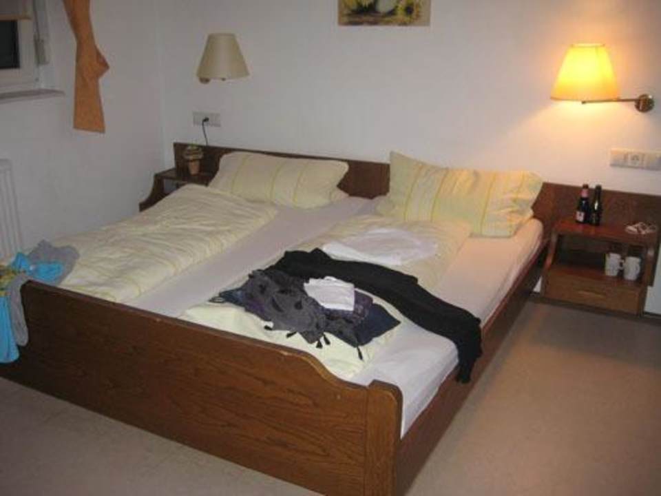 Zimmer 8 Hotel- Restaurant Werneths Landgasthof Hirschen