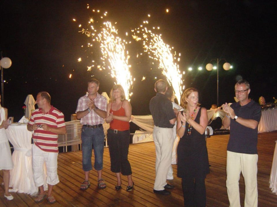 "Come Together" auf dem Steg Blue Waters Club