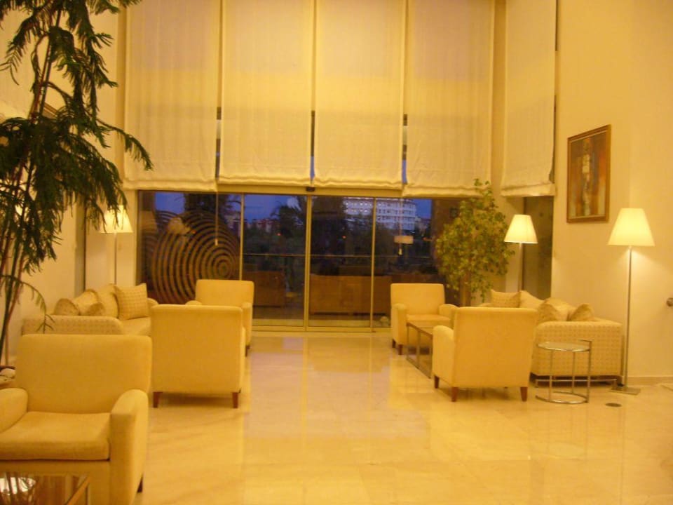 Sitzbereich obere Lobby TUI BLUE Xanthe