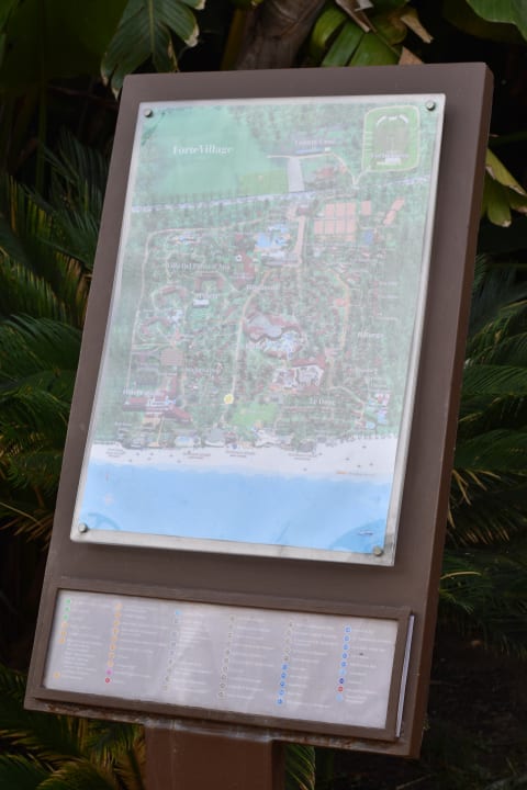 Gartenanlage Forte Village  - Bouganville