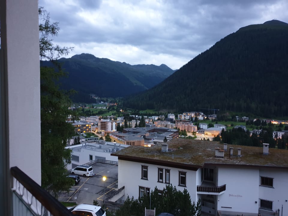 Ausblick Waldhotel & SPA Davos - for body & soul