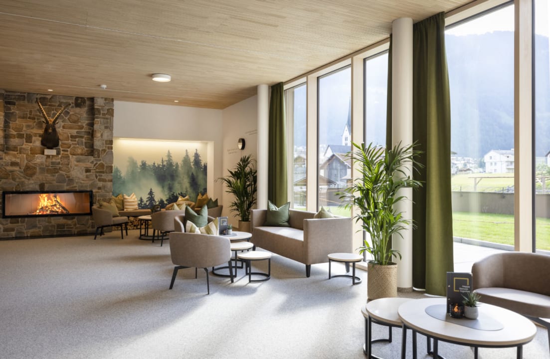 Lobby AVES Hotel Savognin