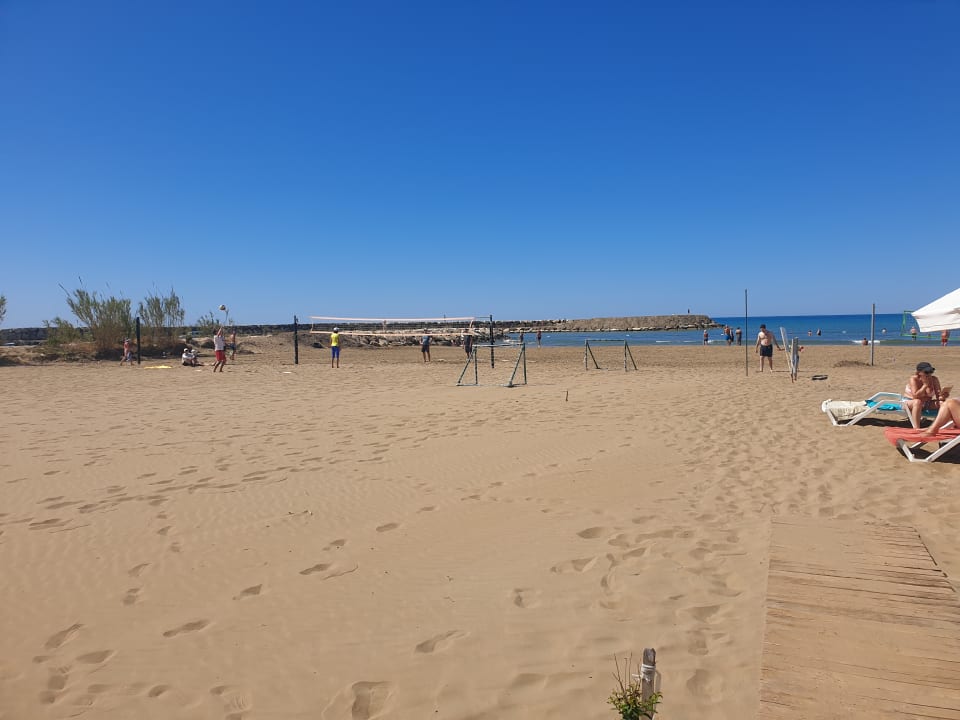 Strand Side Story Resort & Spa