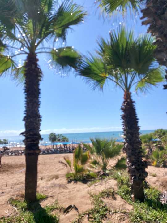 Strand Club Grand Aqua