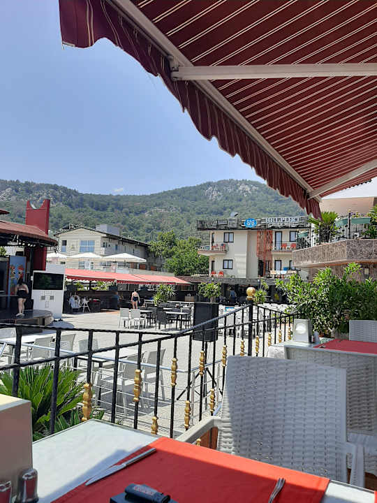 Gastro Aleria Belport Beach Hotel