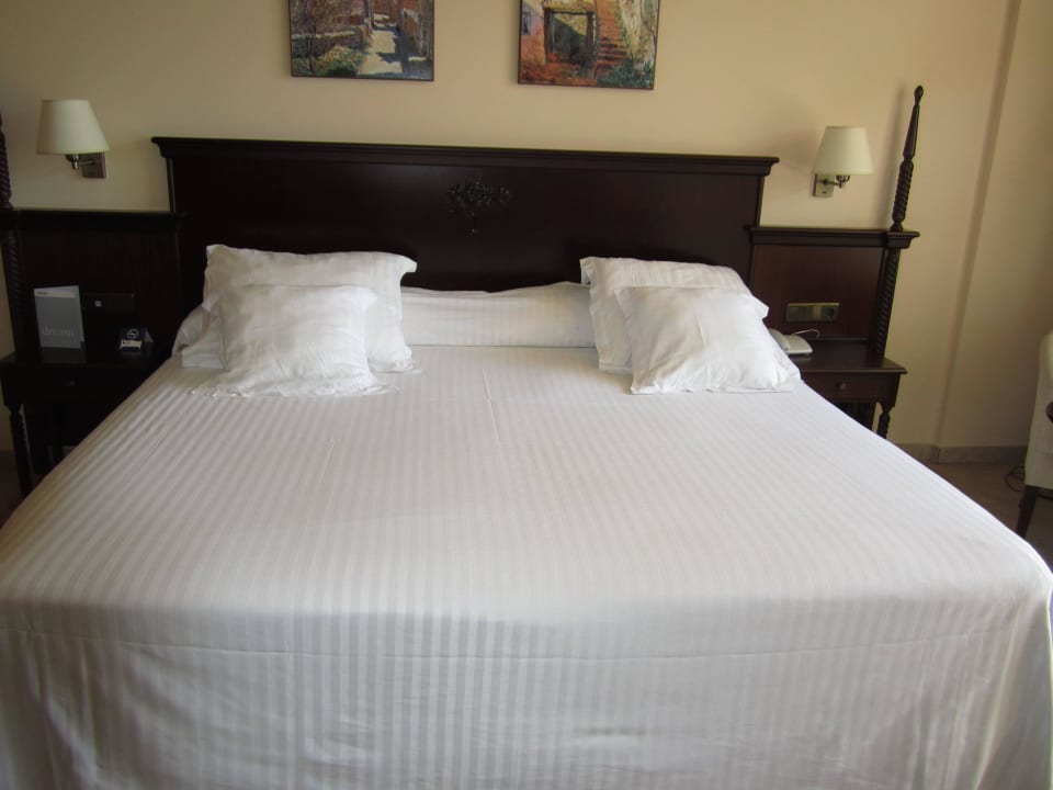 Riesiges Bett Occidental Jandía Royal Level - Adults only