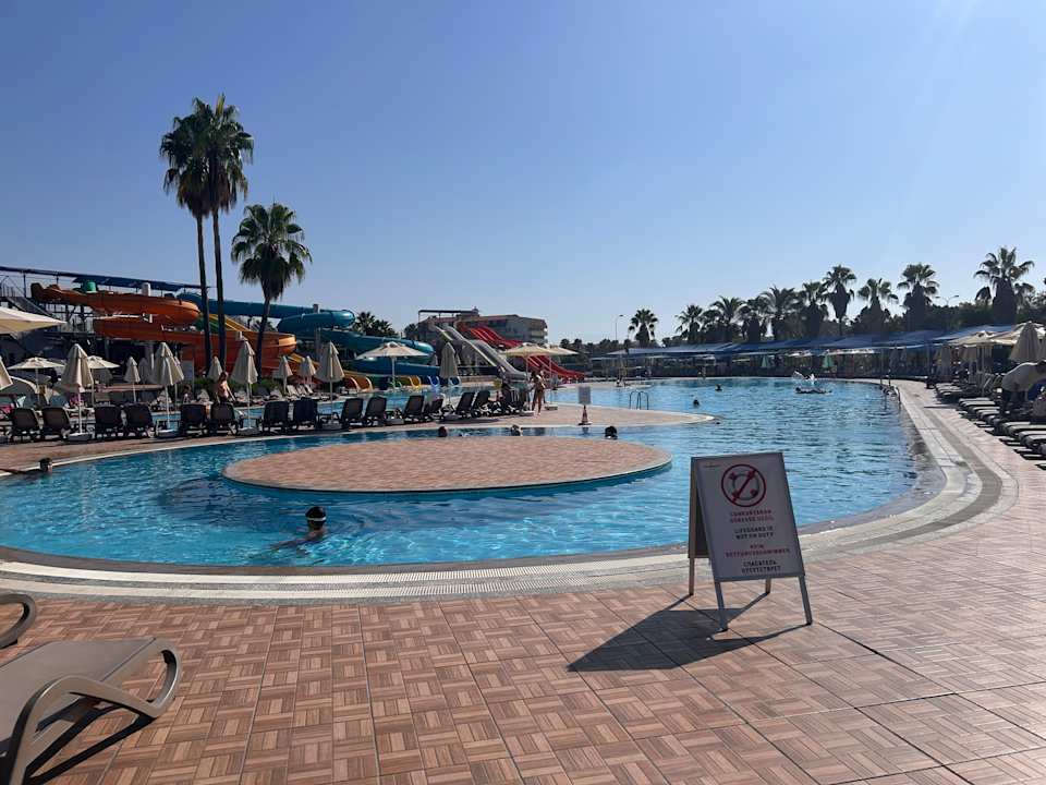 Pool VONRESORT Golden Beach