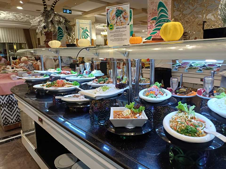 Gastro Side Royal Style Hotel