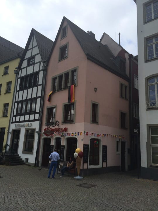 Enteresan Altstadt Apartment Enteresan