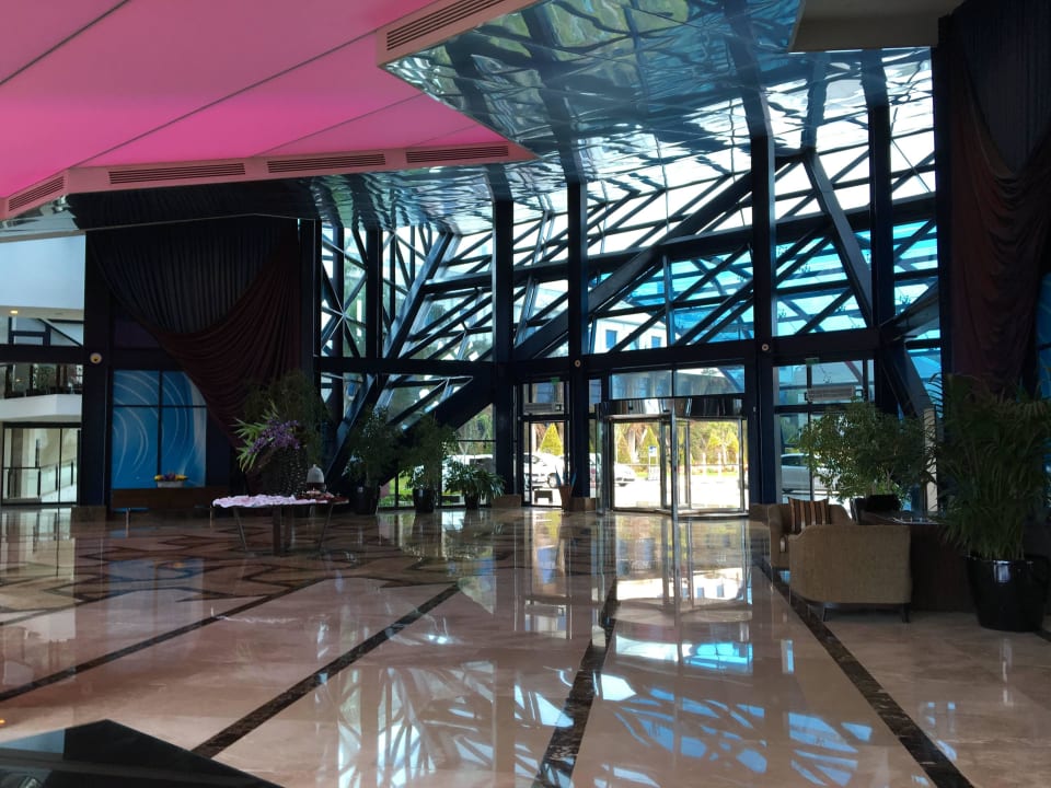 Lobby Susesi Luxury Resort