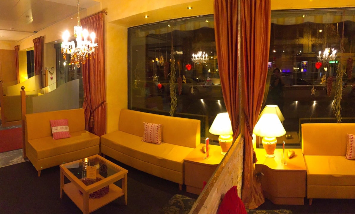 Rezeptionslobby City Hotel Ost am Kö