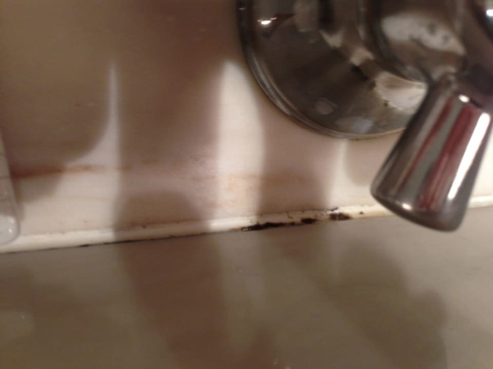 Schimmel in der Suite Grand Hyatt Erawan Bangkok