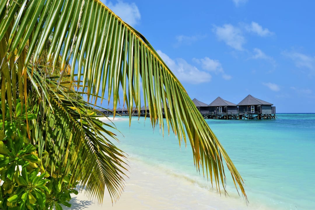 Strand Kuredu Island Resort & Spa
