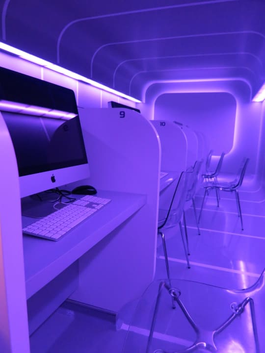 Internetraum für Erwachsene im 3 St. Bull Dorado Beach & Spa