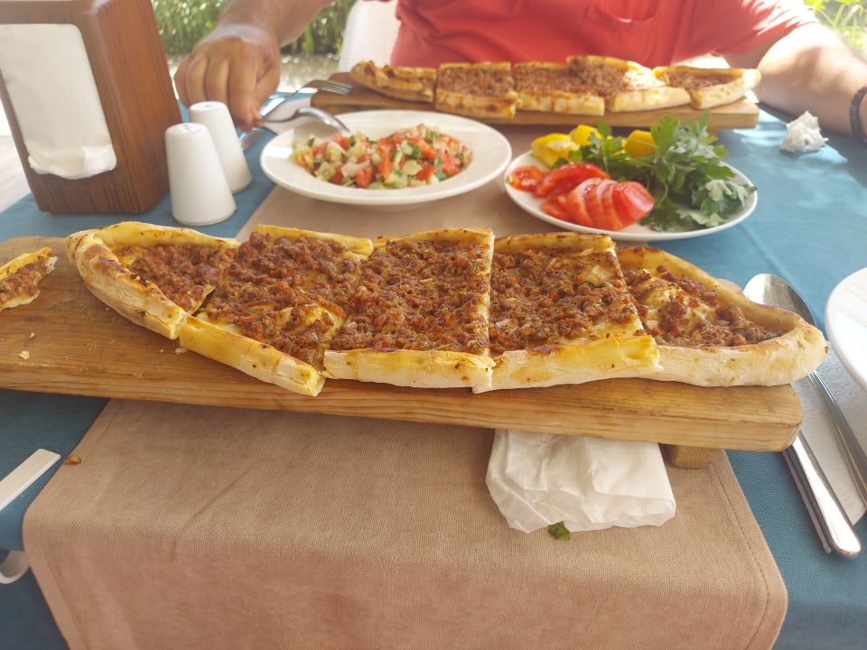 Gastro Heaven Beach Aparthotel