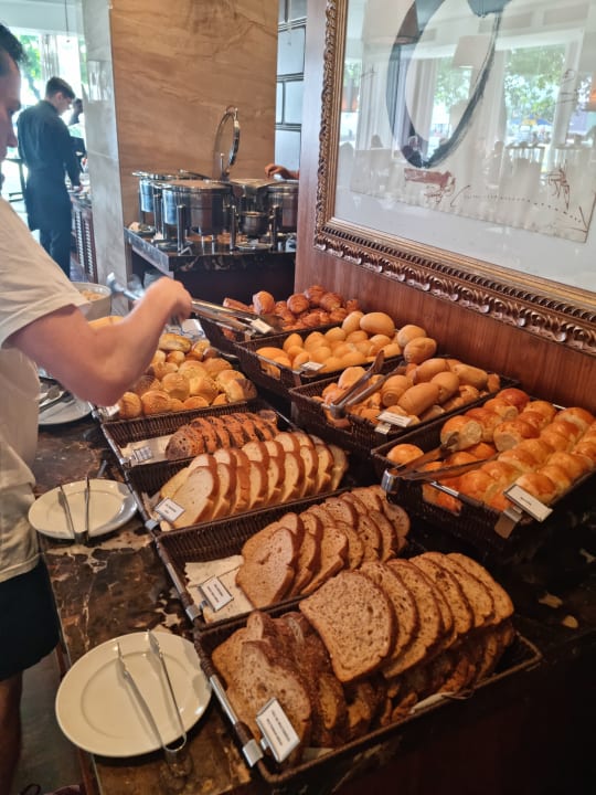 Gastro Miramar Hotel by Windsor