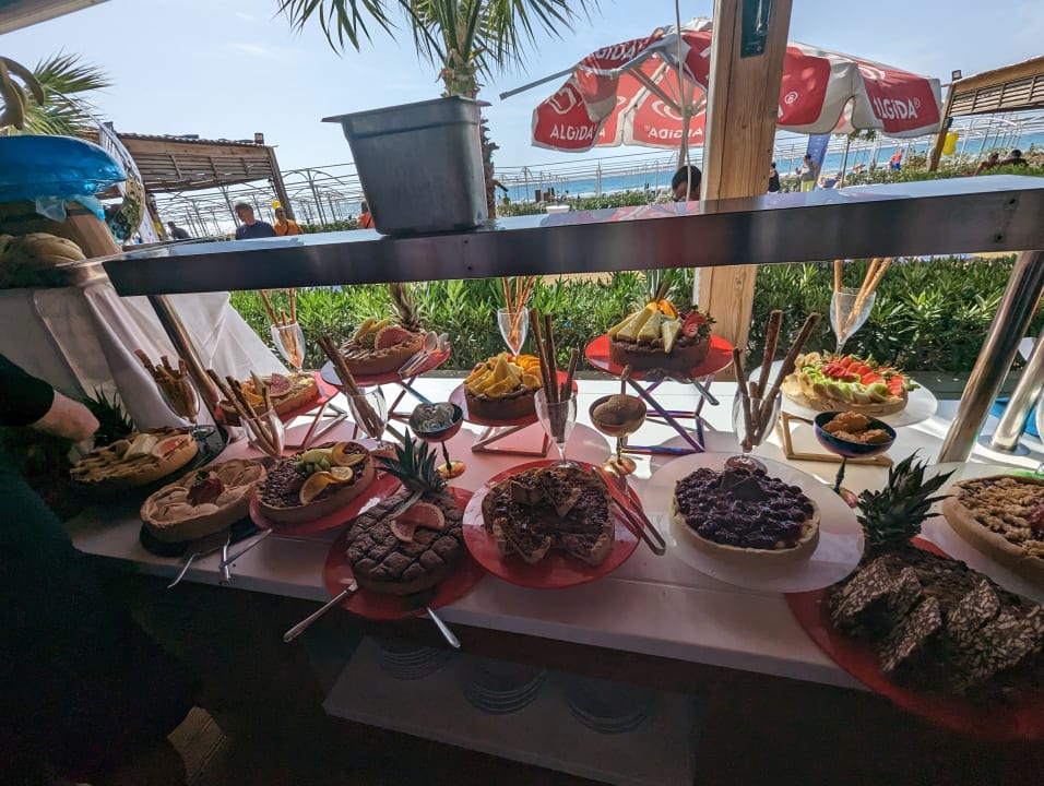 Gastro Side Royal Palace Hotel & Spa