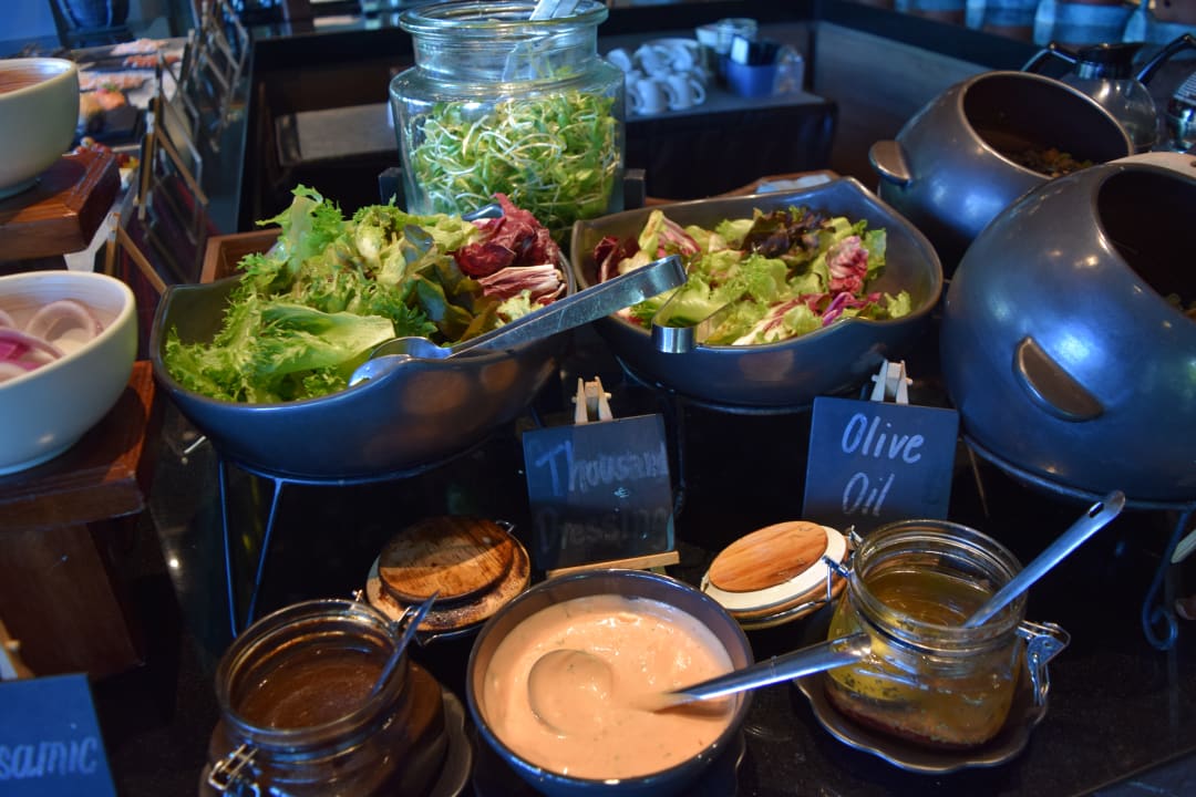 Frühstücksbuffet (Teilansicht) Fusion Suites Phuket Patong