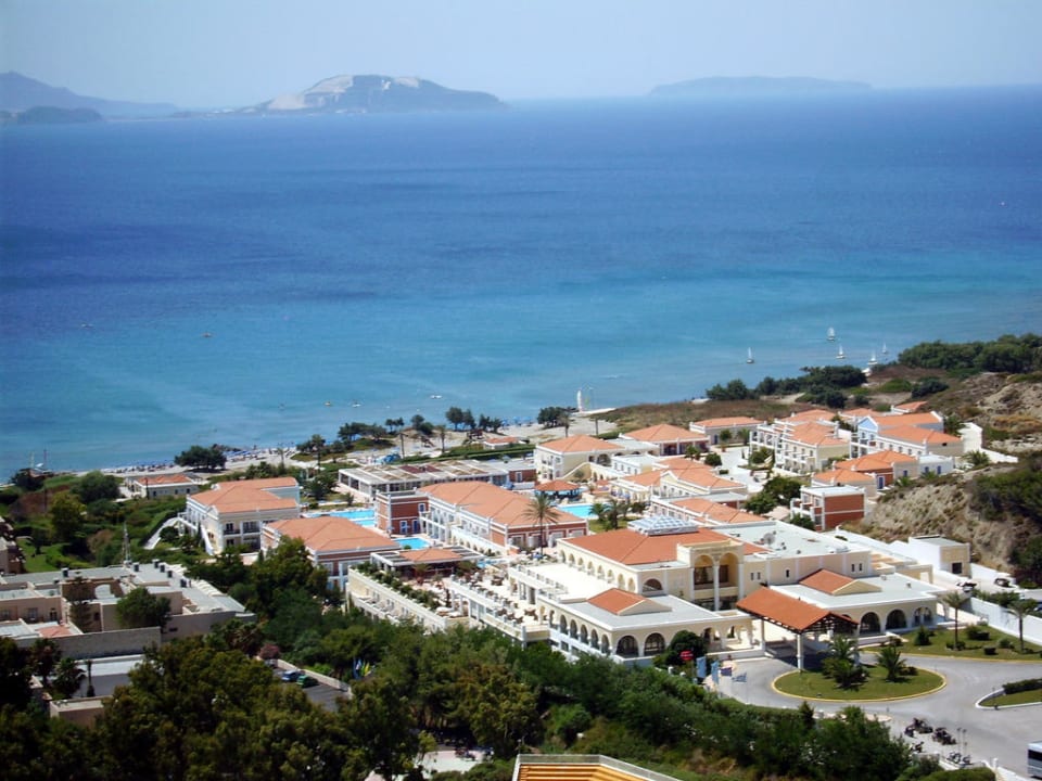 Hotel vom Felsen aus Porto Bello Royal