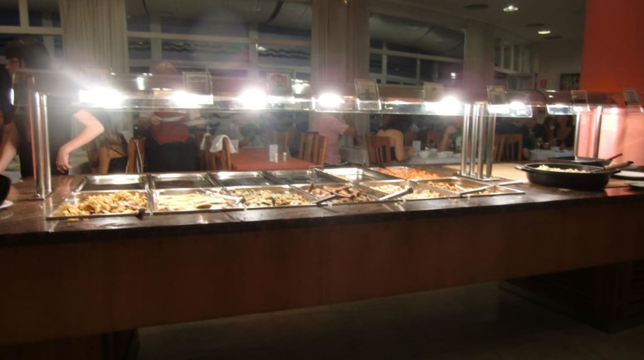 Buffet Hotel GHT Maritim