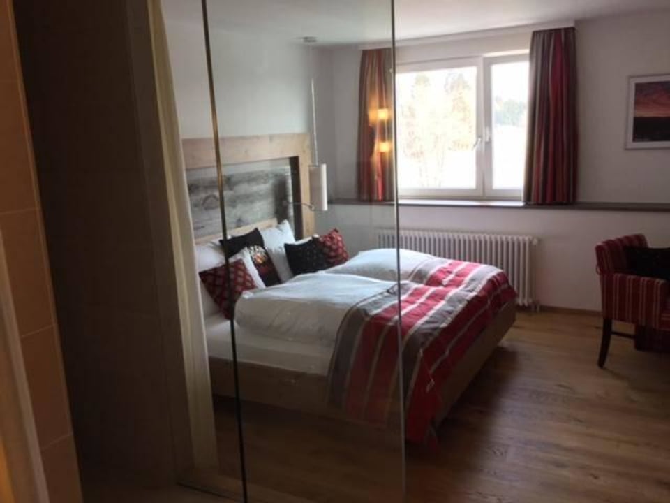 Dusche und Bett Hotel Brauereigasthof Rothaus