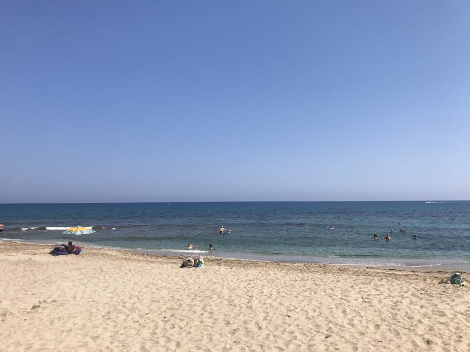 Strand Anissa Beach & Village