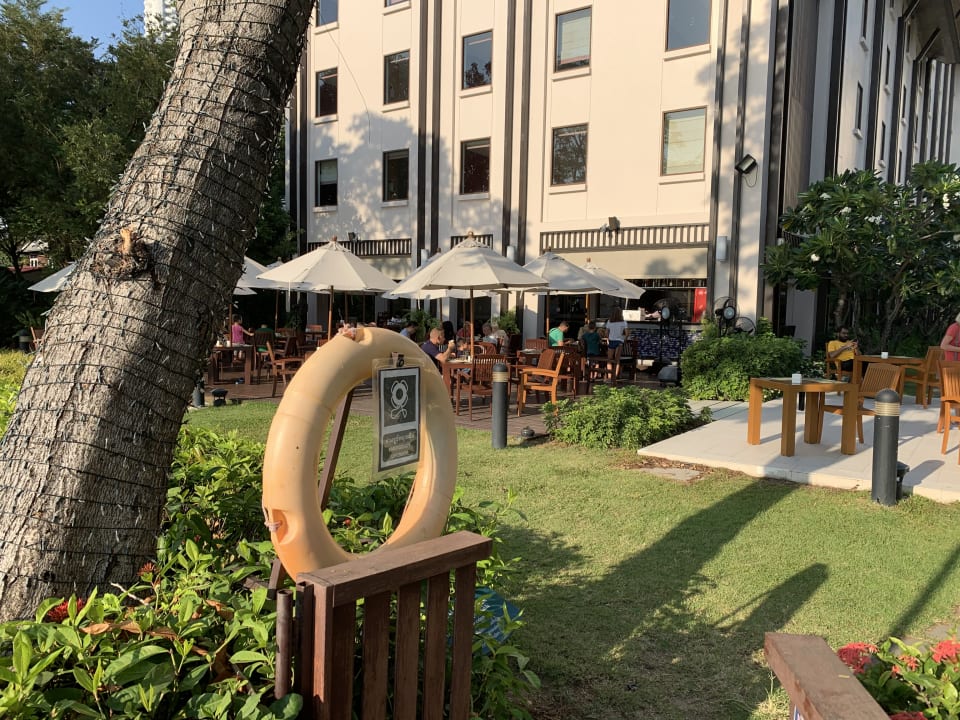 Außenansicht ibis Hotel Bangkok Riverside