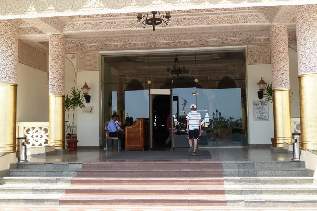 Eingang  Pickalbatros Dana Beach Resort - Hurghada