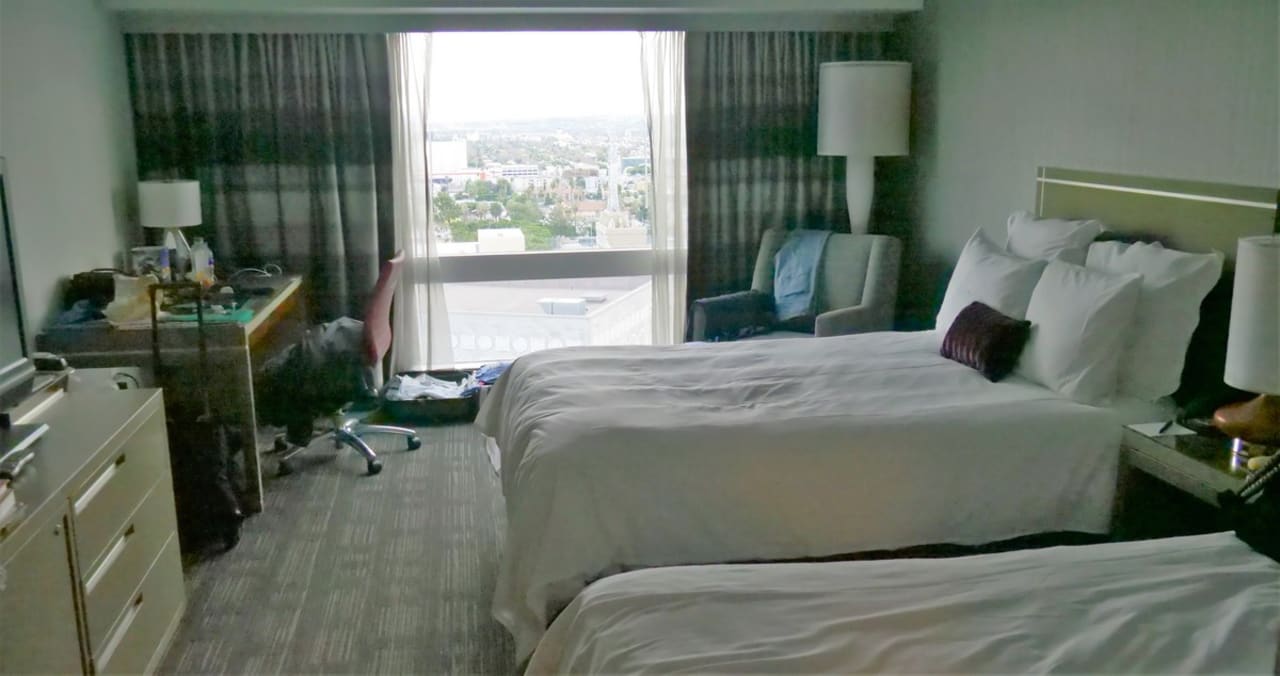 Zimmer Loews Hollywood Hotel