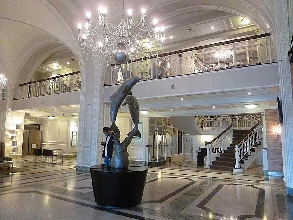 Lobby Hotel Southern Sun Maharani