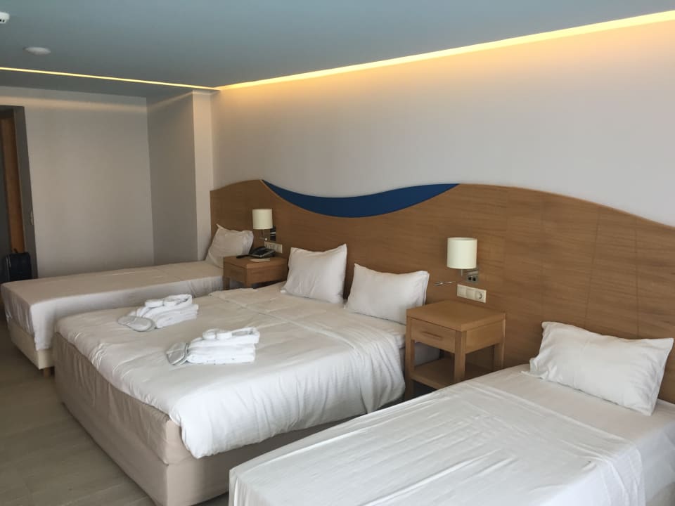 Zimmer Lyttos Beach Hotel