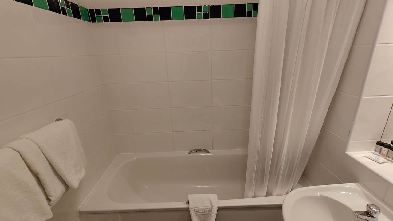 Zimmer Cairndale Hotel And Leisure Club