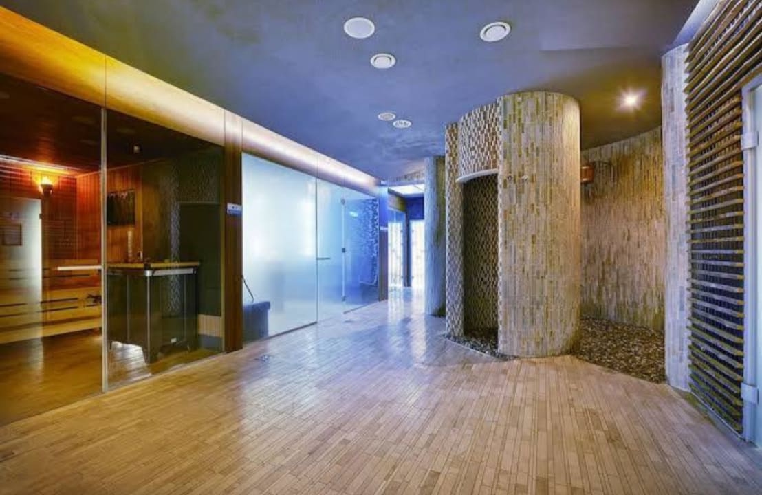 Pool Marine Hotel by Zdrojowa