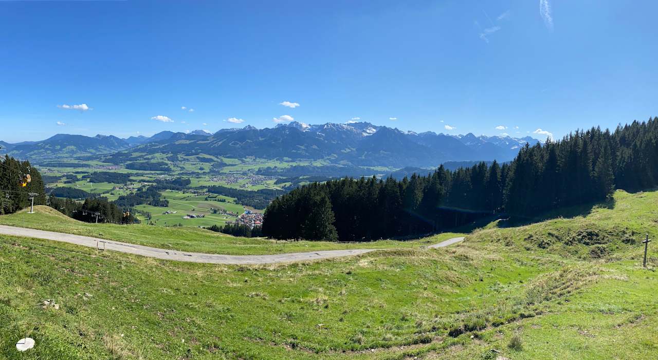 Ausblick Eldorado – Ferienwohnungen & Suiten im Allgäu