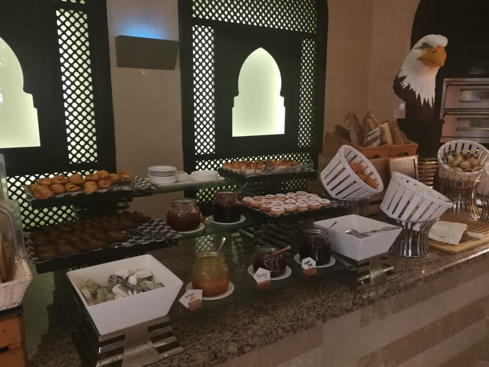 Gastro Miramar Al Aqah Beach Resort