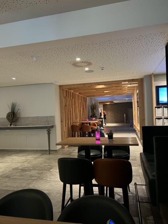 Lobby ROBINSON LANDSKRON