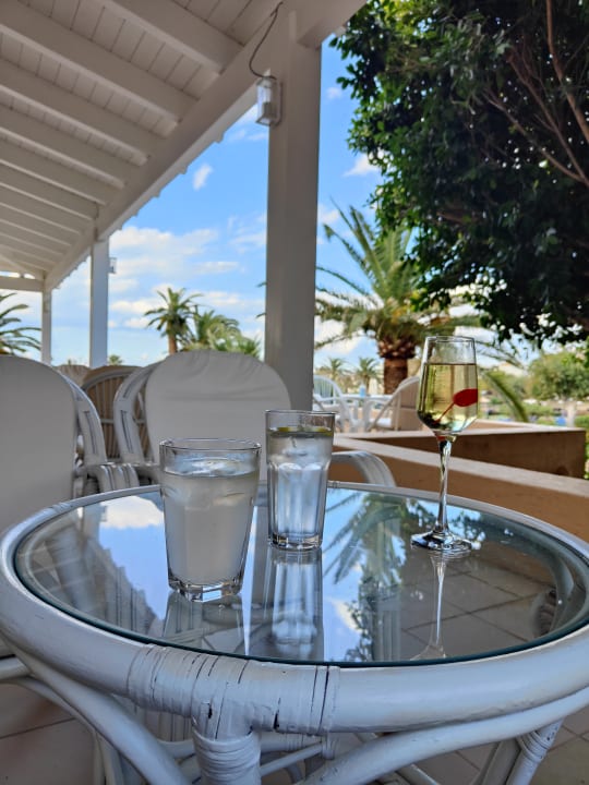 Gastro Anissa Beach & Village