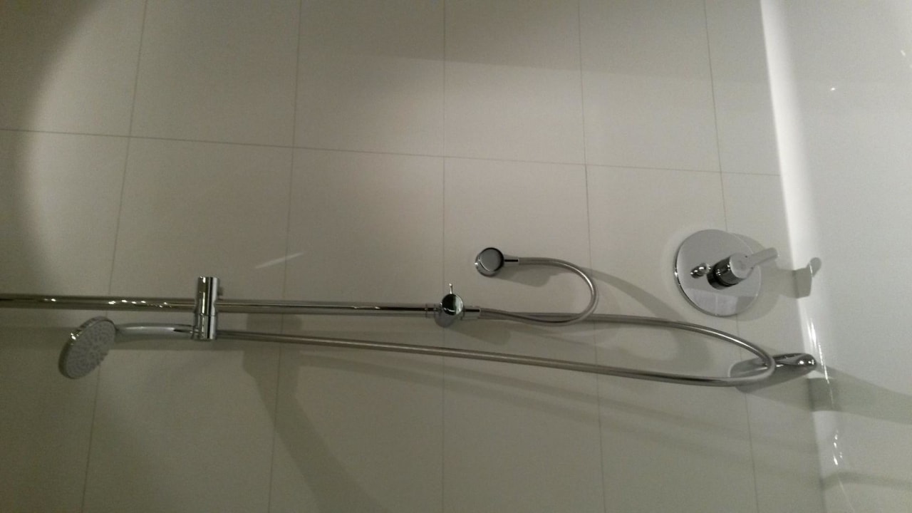 Zimmer Bad/Dusche gr. Regendusche Best Western Hotel Trier City